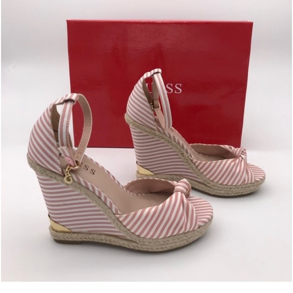 ISO IN SEARCH OF GUESS MARIBELLA WEDGES sandals SIZE 5! - Picture 2 of 2